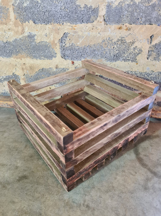 Wooden basket square 20cm