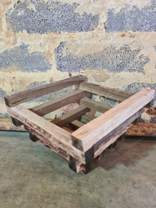 Wooden basket tapered 30cm